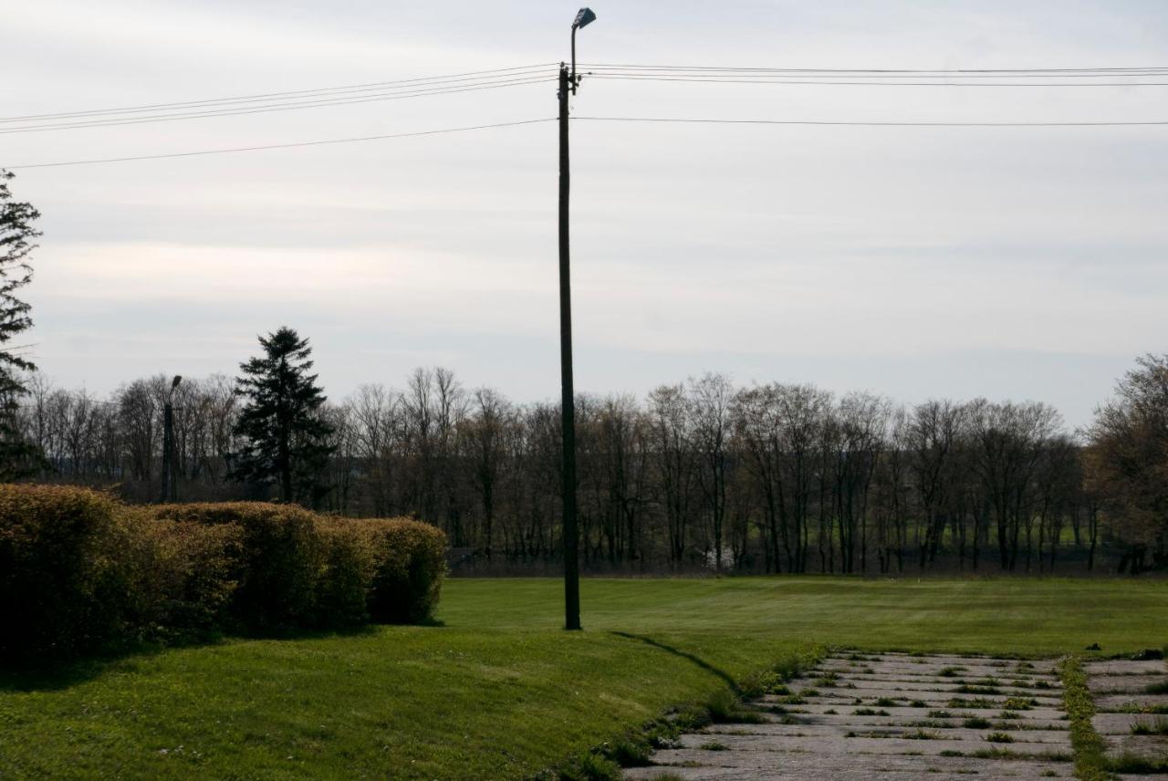 Zar - Dworek W Zarnowcu * Zarnowiec